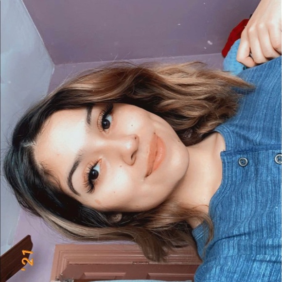 Meet your Posher, Miracle - Picture 1 of 1